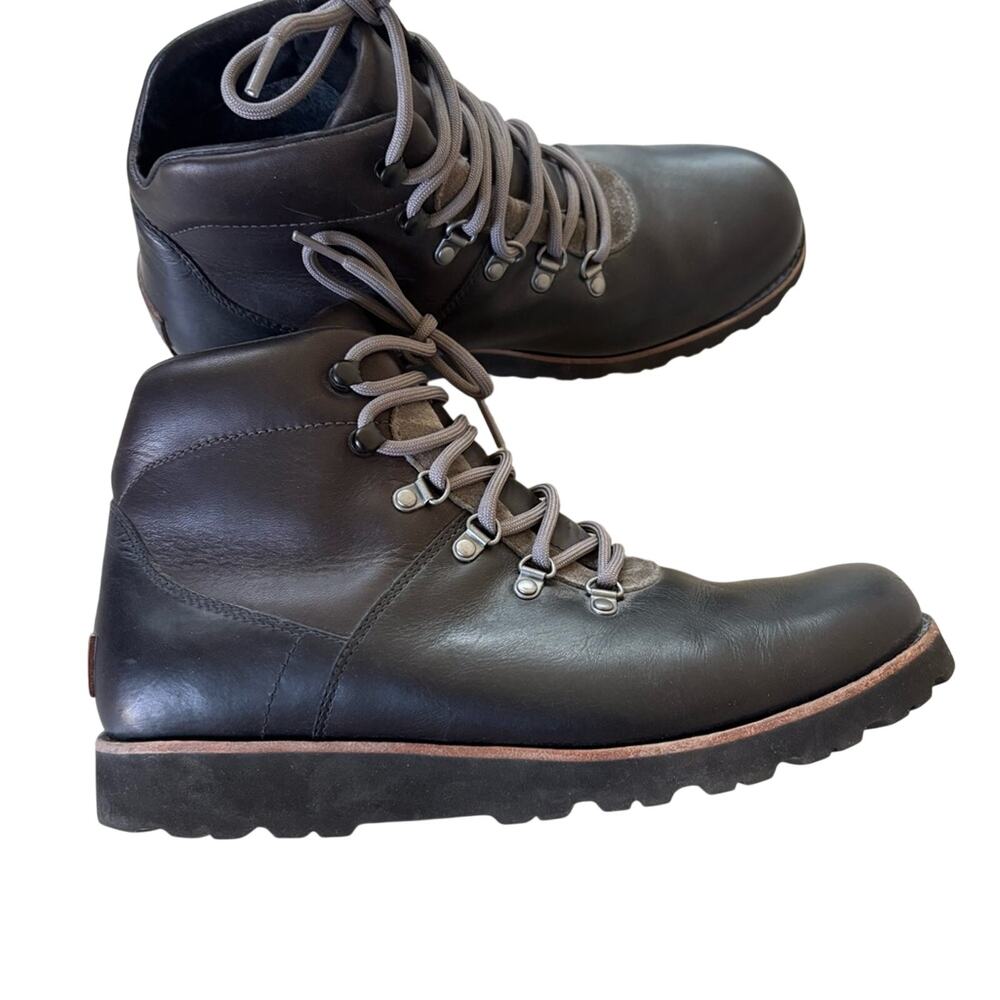 UGG Hafstein Men's boots size 10